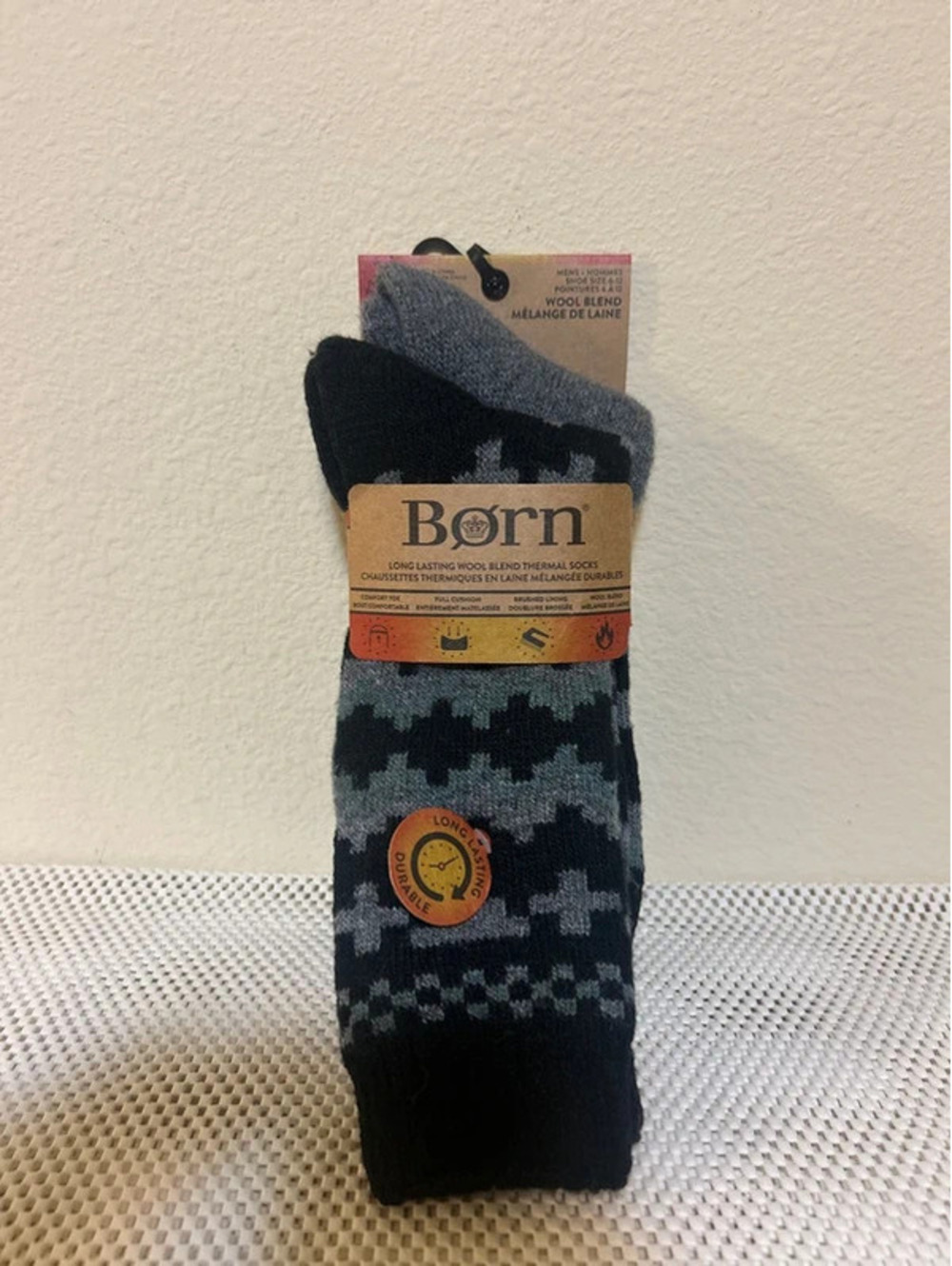 2 Pairs Born Long Lasting Wool Blend Thermal Socks Men’s Shoe Size 6-12